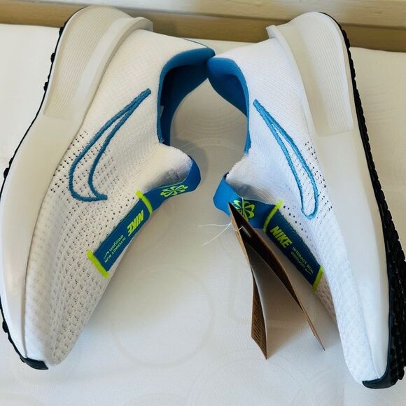 Nike Interact Run EasyOn Women's Road Running Shoes  in white size 7 1/5 new - Picture 8 of 11